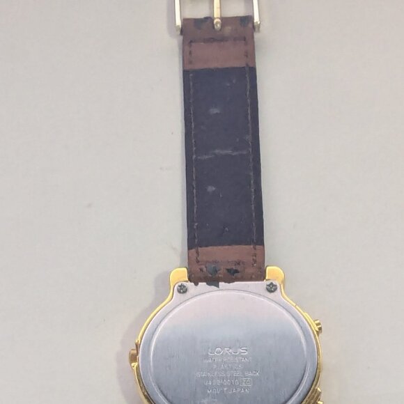 Vintage LORUS Disney Musical \